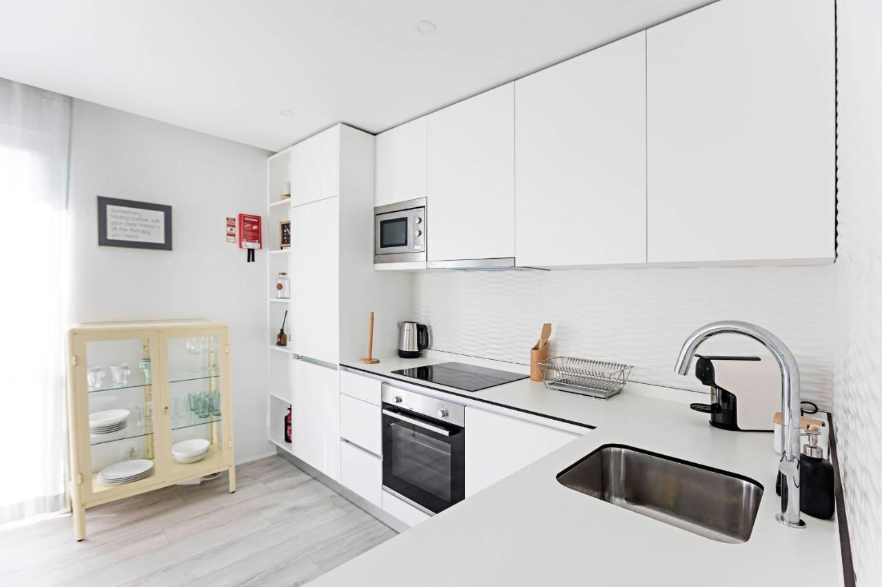 פורטו Stylish Flat W/ Gym & Parking By Lovelystay מראה חיצוני תמונה